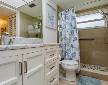 5020 Brittany Drive S - Photo Thumbnail 25