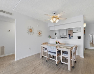 12760 Indian Rocks Road - Photo Thumbnail 11