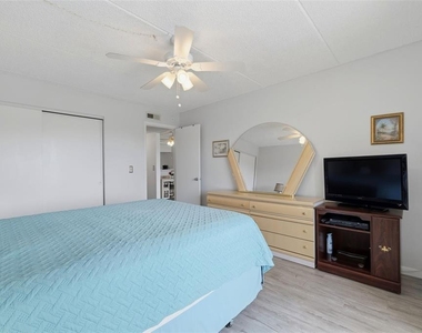 12760 Indian Rocks Road - Photo Thumbnail 14