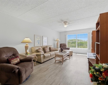 12760 Indian Rocks Road - Photo Thumbnail 7