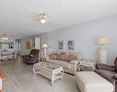 12760 Indian Rocks Road - Photo Thumbnail 9