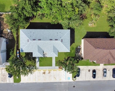 206 Majors Lane - Photo Thumbnail 5