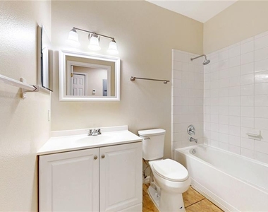 206 Majors Lane - Photo Thumbnail 24