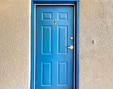 206 Majors Lane - Photo Thumbnail 10