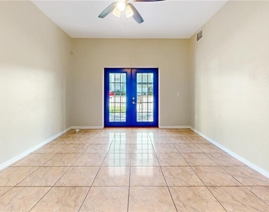 206 Majors Lane - Photo Thumbnail 13