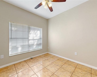 206 Majors Lane - Photo Thumbnail 25