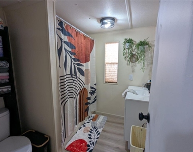 53 Sunset Circle - Photo Thumbnail 8