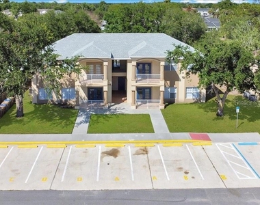 206 Majors Lane - Photo Thumbnail 26