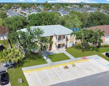206 Majors Lane - Photo Thumbnail 3