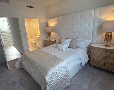 2511 N Grady Avenue - Photo Thumbnail 24