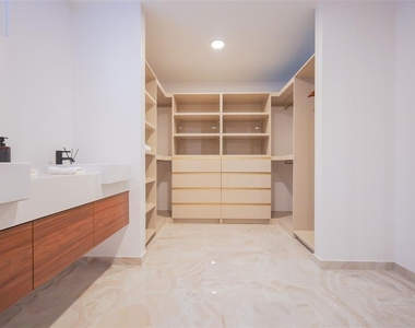 550 Ave De La Constitucion - Photo Thumbnail 42