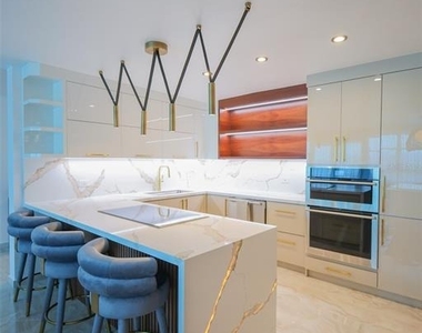 550 Ave De La Constitucion - Photo Thumbnail 9
