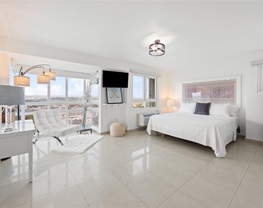 303 Villamil - Photo Thumbnail 6