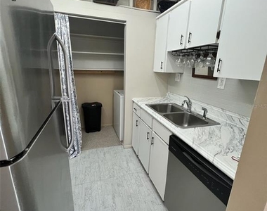 1550 11th Street Ne - Photo Thumbnail 4