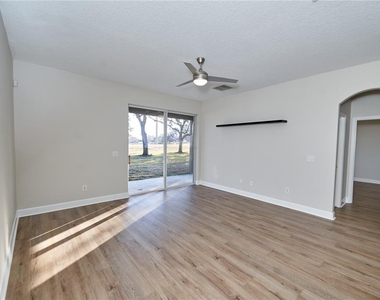 23903 Sardinia Drive - Photo Thumbnail 17