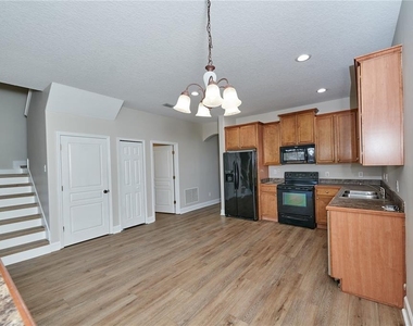 23903 Sardinia Drive - Photo Thumbnail 16