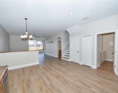 23903 Sardinia Drive - Photo Thumbnail 12