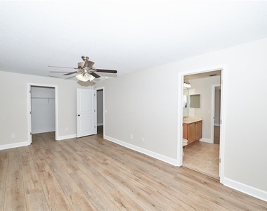 23903 Sardinia Drive - Photo Thumbnail 47