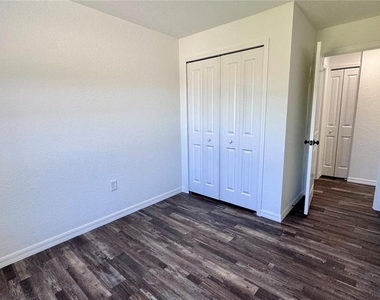 240 Organ Street - Photo Thumbnail 10