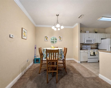 143 Southern Pecan Circle - Photo Thumbnail 6
