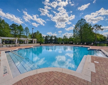 143 Southern Pecan Circle - Photo Thumbnail 12