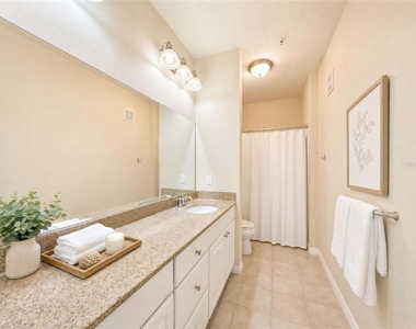 143 Southern Pecan Circle - Photo Thumbnail 8