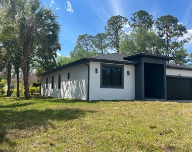 1597 Kerman Street - Photo Thumbnail 2