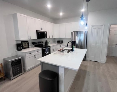 1597 Kerman Street - Photo Thumbnail 16