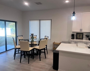 1597 Kerman Street - Photo Thumbnail 8