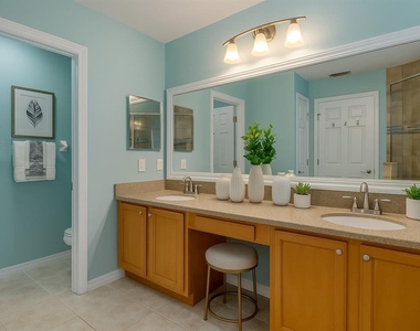 7018 Cascades Court - Photo Thumbnail 10