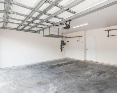7018 Cascades Court - Photo Thumbnail 20