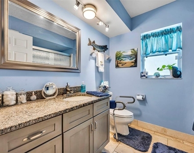 11768 W Riverhaven Drive - Photo Thumbnail 29