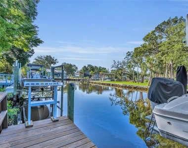 11768 W Riverhaven Drive - Photo Thumbnail 42