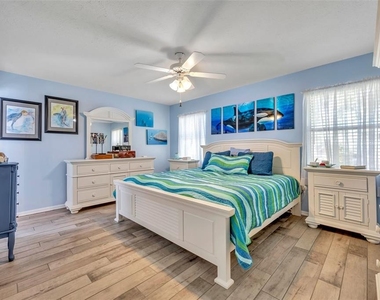 11768 W Riverhaven Drive - Photo Thumbnail 23