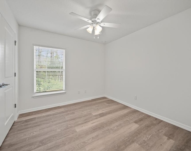 43 Ponce Deleon Drive - Photo Thumbnail 5