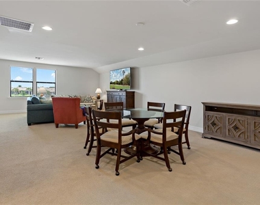19011 Formosa Street - Photo Thumbnail 35