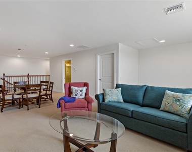 19011 Formosa Street - Photo Thumbnail 38