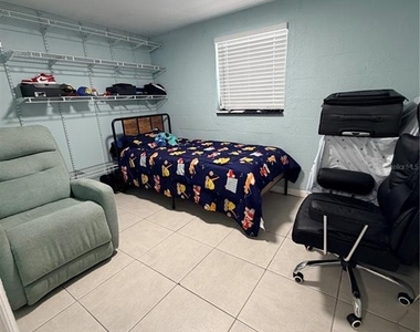 2216 Webber Street - Photo Thumbnail 5