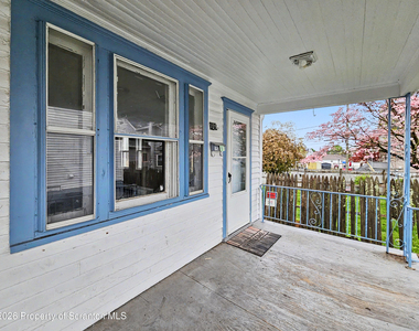 109 1/2 Penn Street - Photo Thumbnail 1