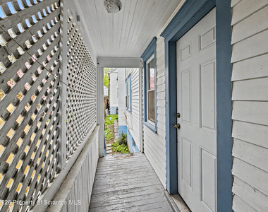 109 1/2 Penn Street - Photo Thumbnail 11