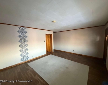 717 Prospect Avenue - Photo Thumbnail 3