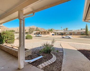 6408 Regal Lane - Photo Thumbnail 2
