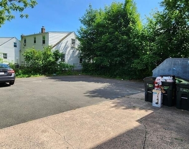 352 Elm Street - Photo Thumbnail 2