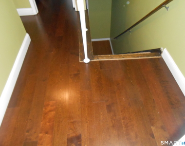 131 Infield Street - Photo Thumbnail 7