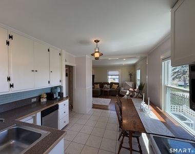 40 Ashworth Avenue - Photo Thumbnail 6