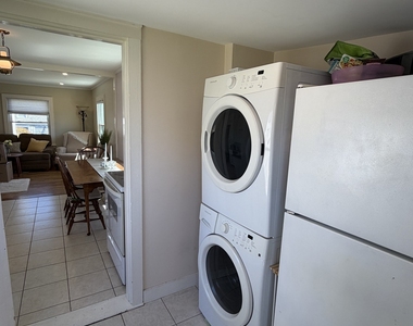 40 Ashworth Avenue - Photo Thumbnail 7