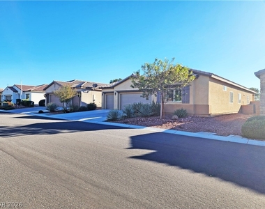 5441 E La Campana Drive - Photo Thumbnail 2