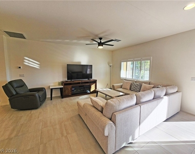 5441 E La Campana Drive - Photo Thumbnail 15