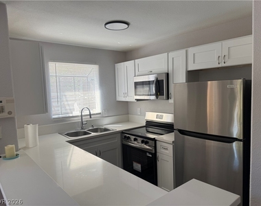 2967 Juniper Hills Boulevard - Photo Thumbnail 3