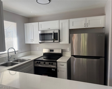 2967 Juniper Hills Boulevard - Photo Thumbnail 4